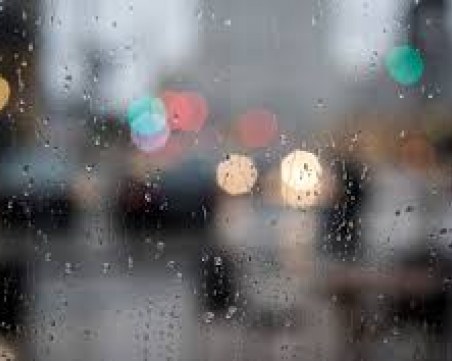 Срядата: Дъждовна. Четвъртъкът – снежен, а в петък ще е зимно