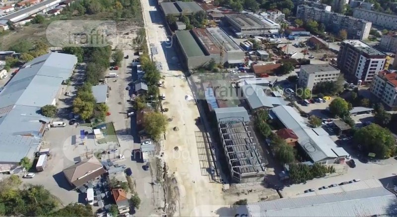 Новият булевард в Пловдив готов до лятото, търсят му име