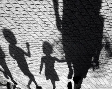 Уредената чужбина е желана от: Младите с ниско образование