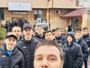 Братът на Христо Стоичков стана треньор