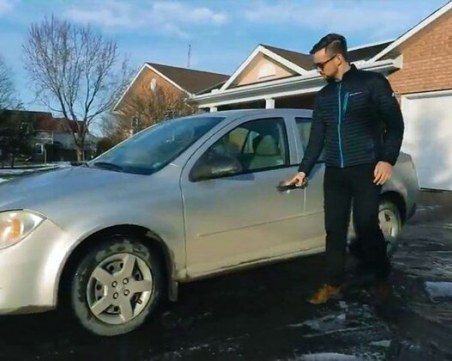 Ако никога не искате да правите секс… купете тази кола ВИДЕО