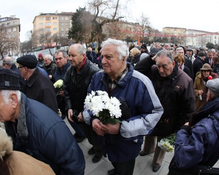 Петър Стоянов се сбогува с Кавалджиев, Румен Радев и Иван Костов на поклонението