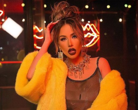 Тази вечер Гери-Никол вдига пара в Пловдив с бясно парти