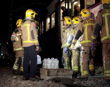 Челен удар между два влака в Испания! Има загинал и ранени