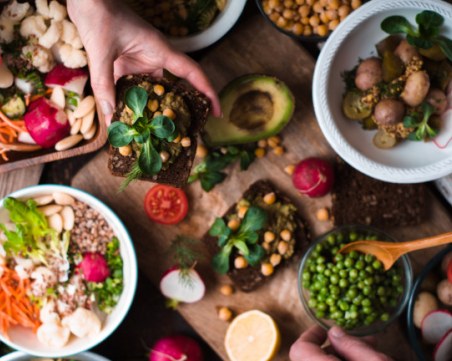 Париж оглави класацията за здравословни дестинации, Барселона е столицата на веганите