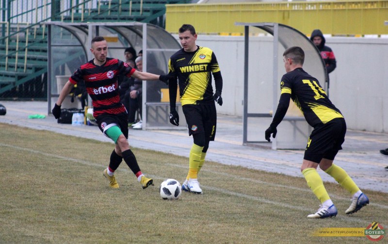 Ботев играе поредна контрола днес в Коматево