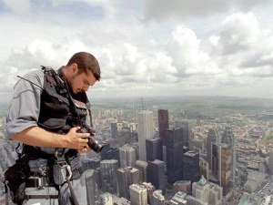 Българският Спайдърмен готви рекорд в Дубай