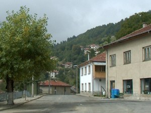 Родопско село си купи ресторант с дарения от жителите