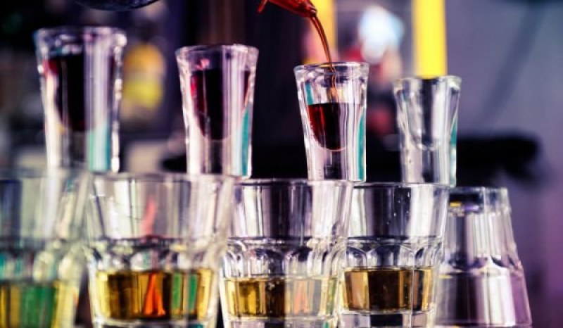 Учени: За махмурлука няма никакво значение реда на различните питиета