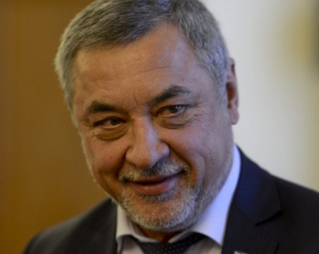 Предложиха Валери Симеонов за водач на евролистата