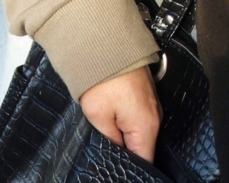 Арестуваха асеновградчанин, обрал пенсионерка в магазин