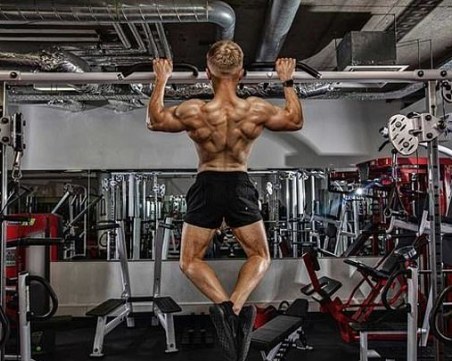 Фитнес треньор с рак се преобрази за 12 седмици СНИМКИ