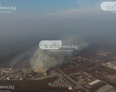 Правят мониторинг на въздуха около изгорелия цех за месо край Войводиново