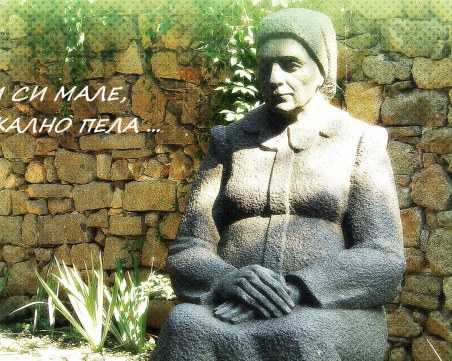 Разработки на кило за зрелостници: Майце си – евтина в нета!