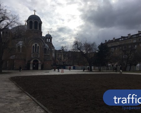 Коли и пешеходци на зигзаг по 