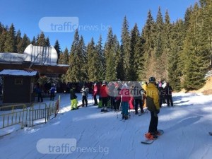Арестуваха двама в Пампорово! Задигнали сноуборда на англичанин и ските на бургазлия