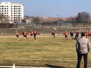 Двама шампиони на България играха при победа на Атлетик Куклен