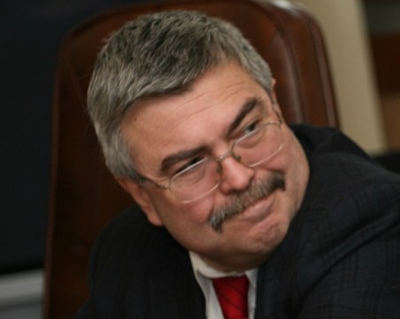 Хърсев: Може да няма афера с милионите от Венецуела за адвокат Цанев