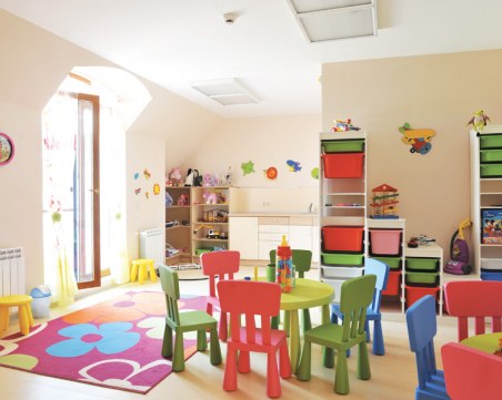 Уседналост и в столичните забавачки. Слагат края и на 