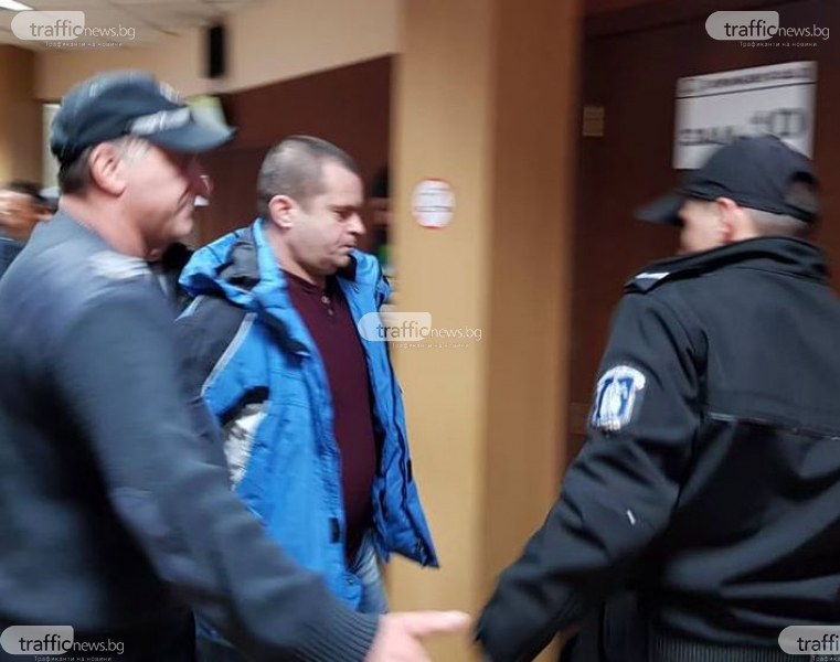 Фалстарт на процеса срещу Илия, обвинен за жестокото убийство на пловдивския доцент СНИМКИ
