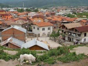 Помагат на ромите в Пещера да узаконят жилищата си
