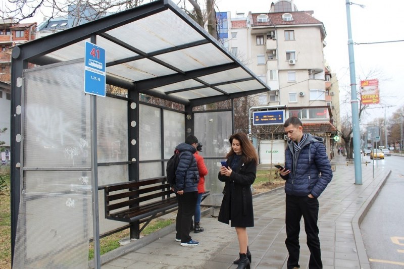 Следим автобусите от градския транспорт в Пловдив с мобилно приложение СНИМКИ