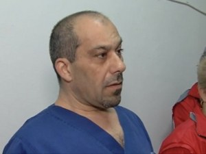 Нападнатият медик в Нова Загора: Като котка скочи и си заби ноктите в очите ми