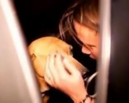 Жена не успя да си избере куче, спаси цял приют ВИДЕО