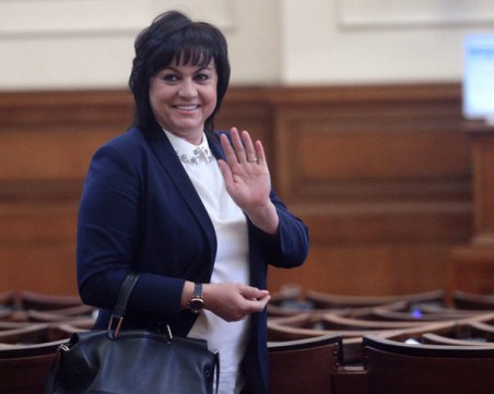 Корнелия Нинова иска БСП да напусне парламента