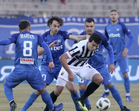 Локомотив изпусна Левски на Герена ВИДЕО