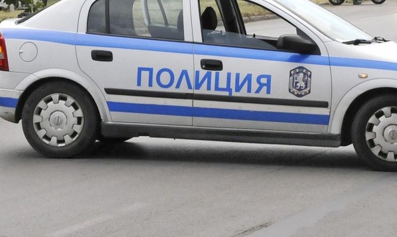 Жена загина при тежка катастрофа край Луковит