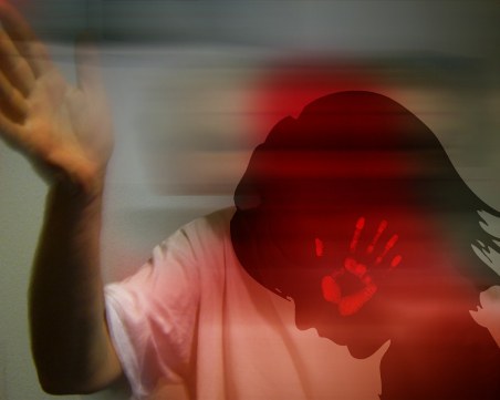 И пак за шамарчето. Всеки трети: Възпитанието – работа на родителите!