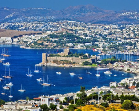 Турция вкарва All Inclusive по улиците и магазините