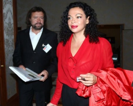 Евгения Банева иска да излезе от ареста! Съдът решава