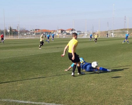 Марица разгроми юношите на Ботев в последната си контрола