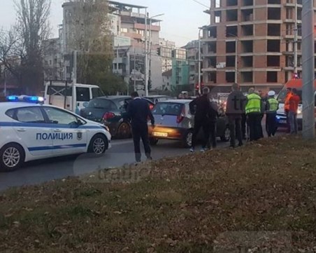 Побоища, скандали, увредени автомобили – бум на саморазправите по пътищата в пловдивския Кършияк