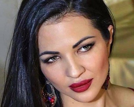 Райна е на екскурзия на остров Боракай СНИМКИ