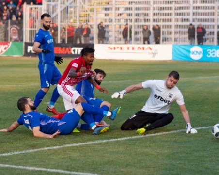 Замесиха ЦСКА в скандал със съмнителни мачове