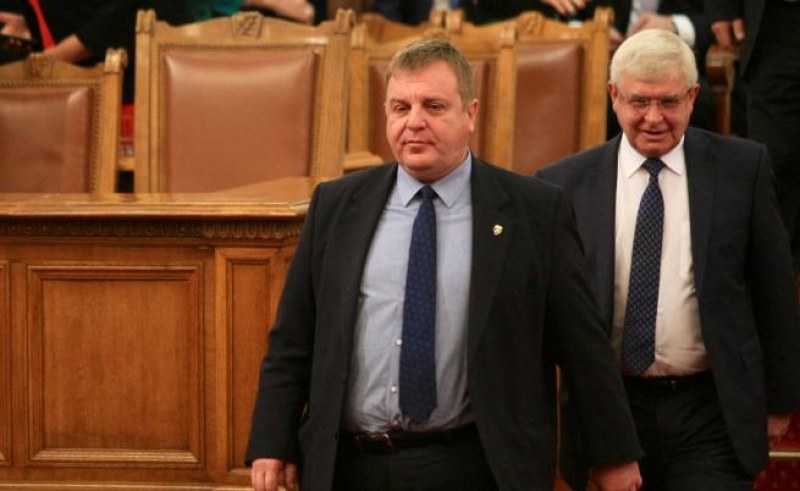 Каракачанов иска вътрешен вот да реши кой да води евролистата на патриотите