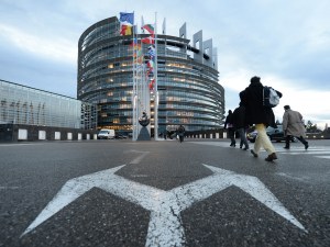 Европарламентът пресмята: 5 български партии с евродепутати