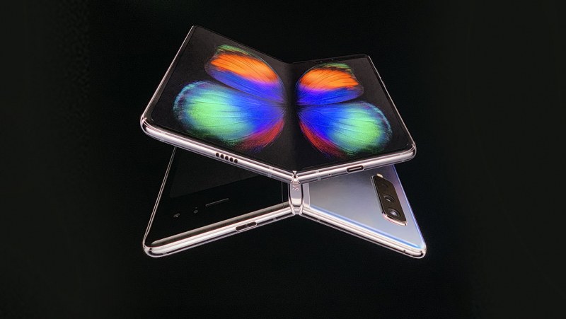Бъдещето на Samsung вече е тук. Сгъваемият Galaxy Fold!