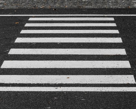 3000 души пресичат неправилно, 450 коли отнемат предимство. А сигурността ни?