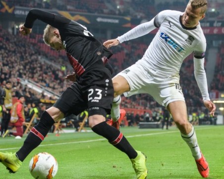 Руснаци изхвърлиха бившия отбор на Бербатов от Лига Европа ВИДЕО