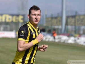 Ботев предлага нов договор на Тодор Неделев