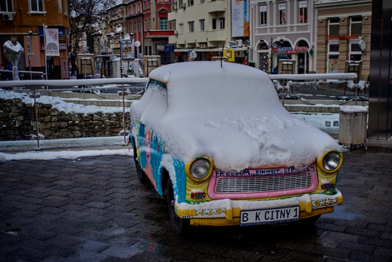 Зимата и снегът прегърнаха Пловдив СНИМКИ