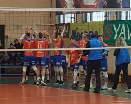 Страхотни победи на пловдивските отбори във волейбола