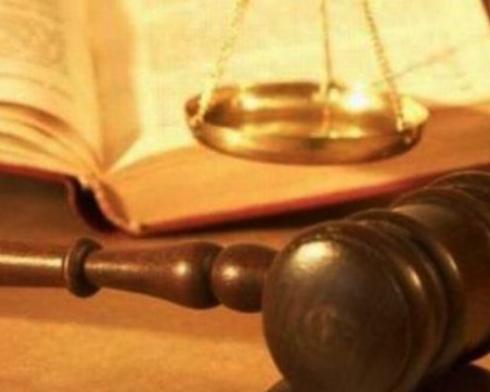 Съдят Веселина, заключила мъжа си без вода и храна и източвала пенсията му след смъртта му