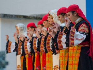Магията на Родопите завладява днес Пловдив с уникален спектакъл