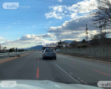 Камерата на КЦМ е заснела 6 шумахеровци да летят с над 200 км/ч, снима ли сега? СНИМКИ