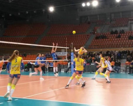 Вдъхновена Марица загуби от Щутгарт след зрелищна битка в Колодрума СНИМКИ